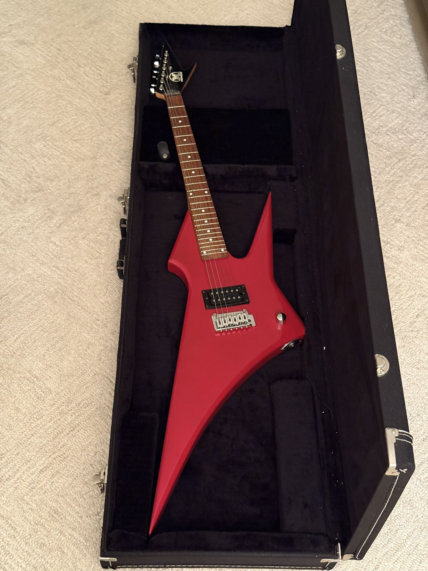 Rare 1980’s Original Hondo Electric Guitar.