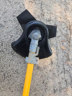 Ryobi Universal Brush Cutter Attachment