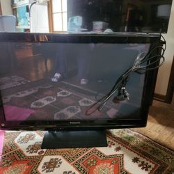 Panasonic TV 42"