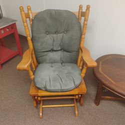 Oak Rocking Chair 