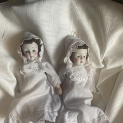 Porcelain 6” Dolls Set
