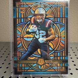 2025 Panini Mosaic Football - TreVeyon Hend -R #17 OVERSIZED Stained Glass Prizm