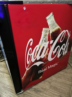 Mini fridge