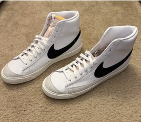 Men’s Nike Blazer Mid 77 Vintage White Black Men’s size 13 sneakers shoes New