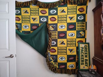 NEW handmade green Bay Packers double sided fleece blanket