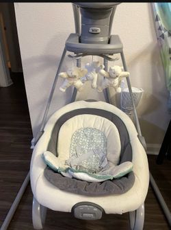 Graco DuetSoothe Baby Swing and Rocker, Winslet