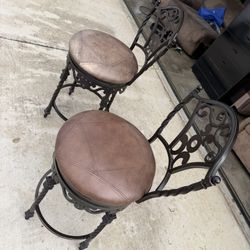 Dining Table Chairs 