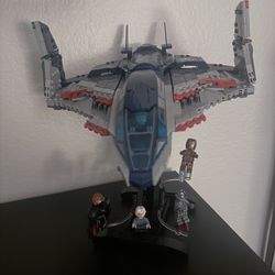 Avengers Quinjet Lego