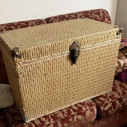 Older Wicker Trunk 