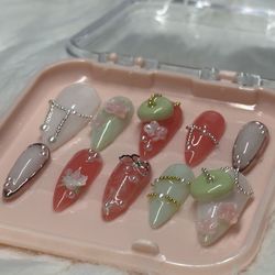 Custom Press On Nails