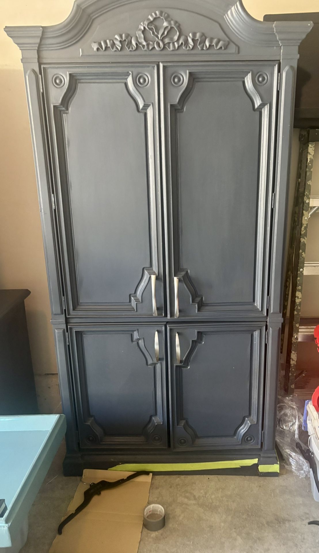 Bedroom Set. Solid Wood