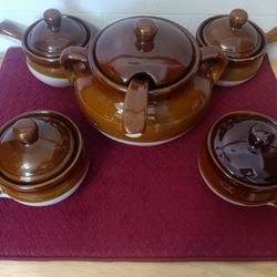 4 VTG french onion soup & Chili Crocks W/ Lids Large Serving Bowl W Lid & Ladle $100