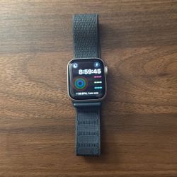 40mm Apple Watch 