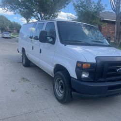 2008 Ford E-250