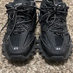 Balenciaga Led