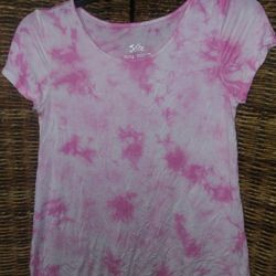Justice Girl's Size 14/16 Pink Tie Dye Tunic Top

Excellent Condition!

**Bundle and save with combined shipping**



