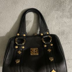 Black Leather Handbag 