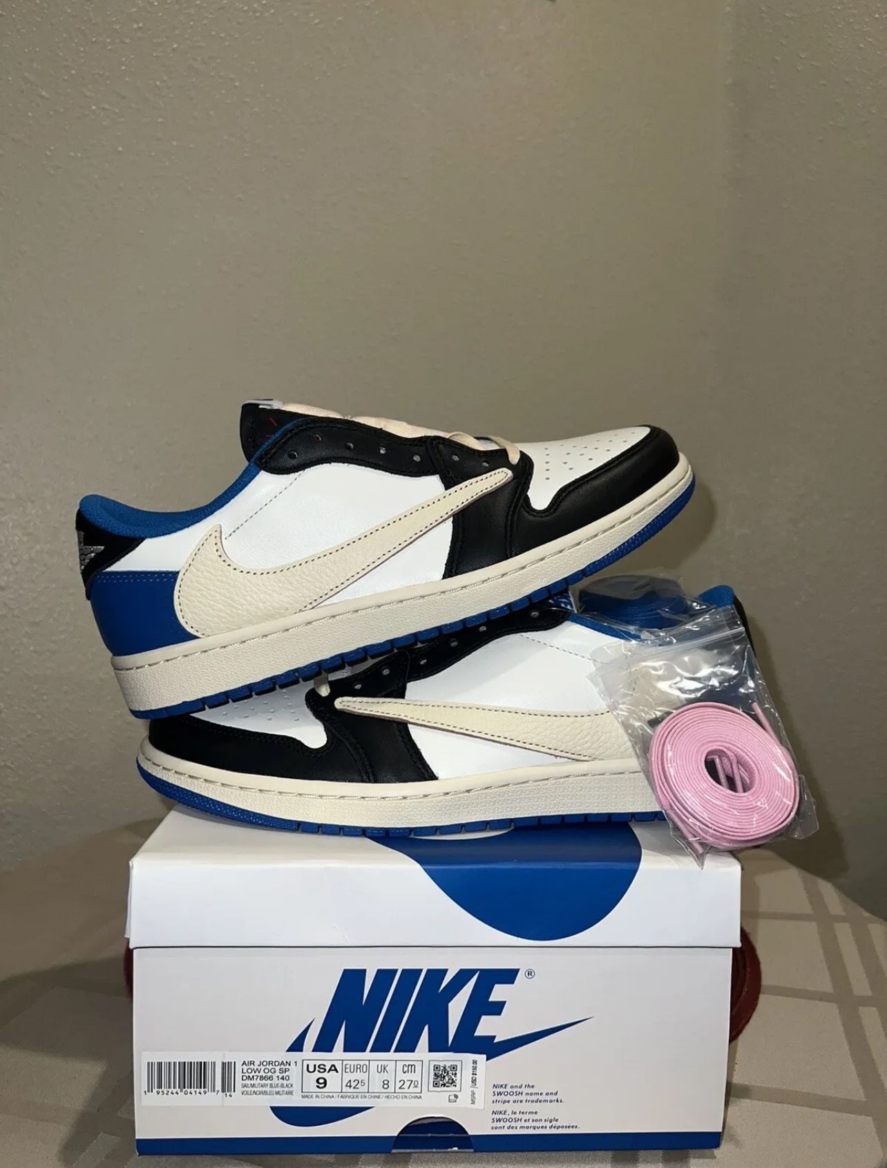 Jordan 1 Retro x Fragment Design x Travis Scott Low Blue