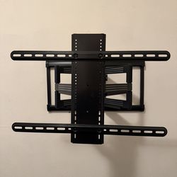 Full Motion TV Wall Mount