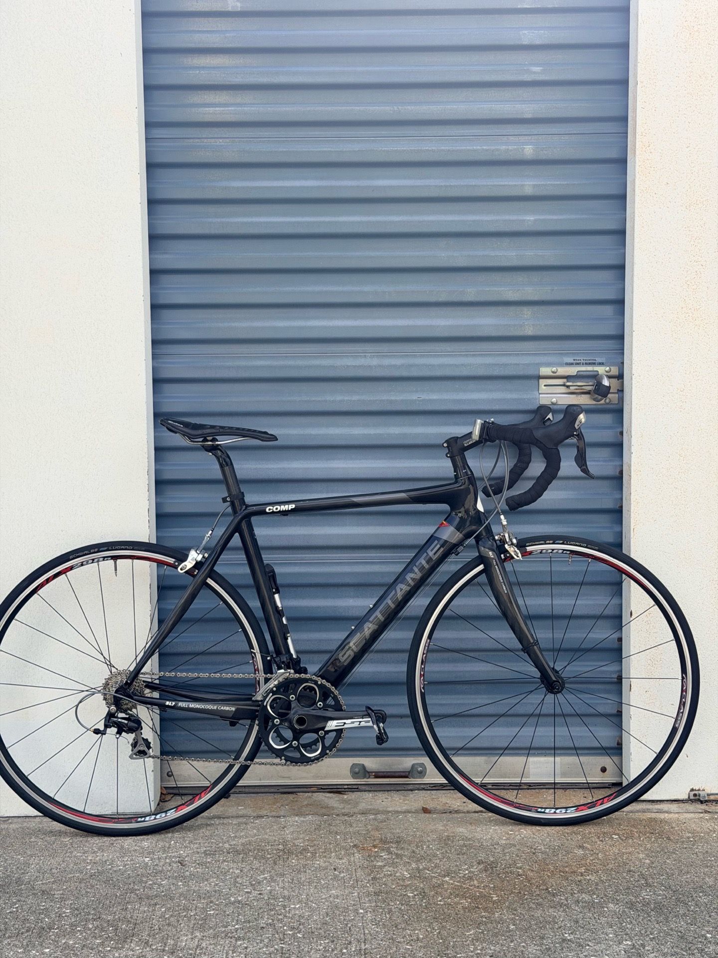 Scattante Comp full Carbon road bike 53cm