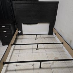 Queen Bed Frame 