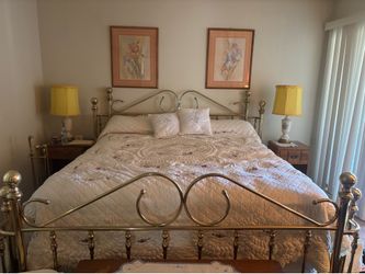 Vintage bed