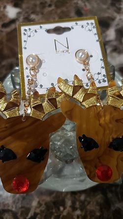 New reindeer earrings N by noir