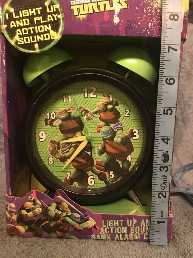 New Teenage Mutant Ninja Turtles Alarm Clock Bank Fun Gift for Turtle Fans! AA batteries included