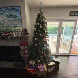 Used Balsam Hill Christmas Tree