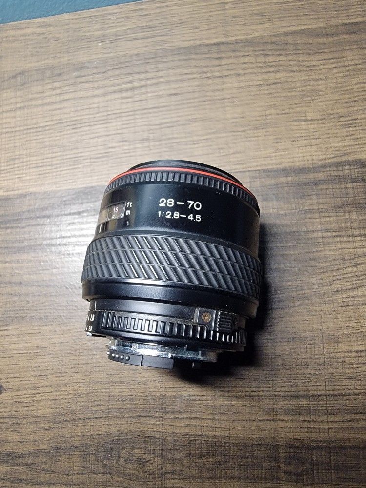 Tokina 28 - 70mm Lens For Nikon
