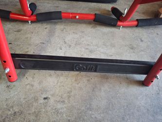 Goiter door hanging exercise item
