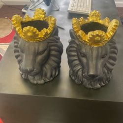 Lion Decorations 