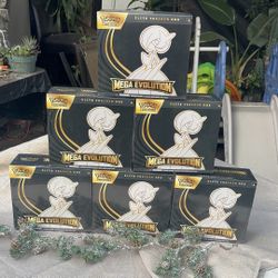 Pokemon Mega Evolution Gardevoir ETB