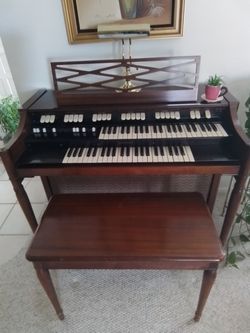 Vintage Organ