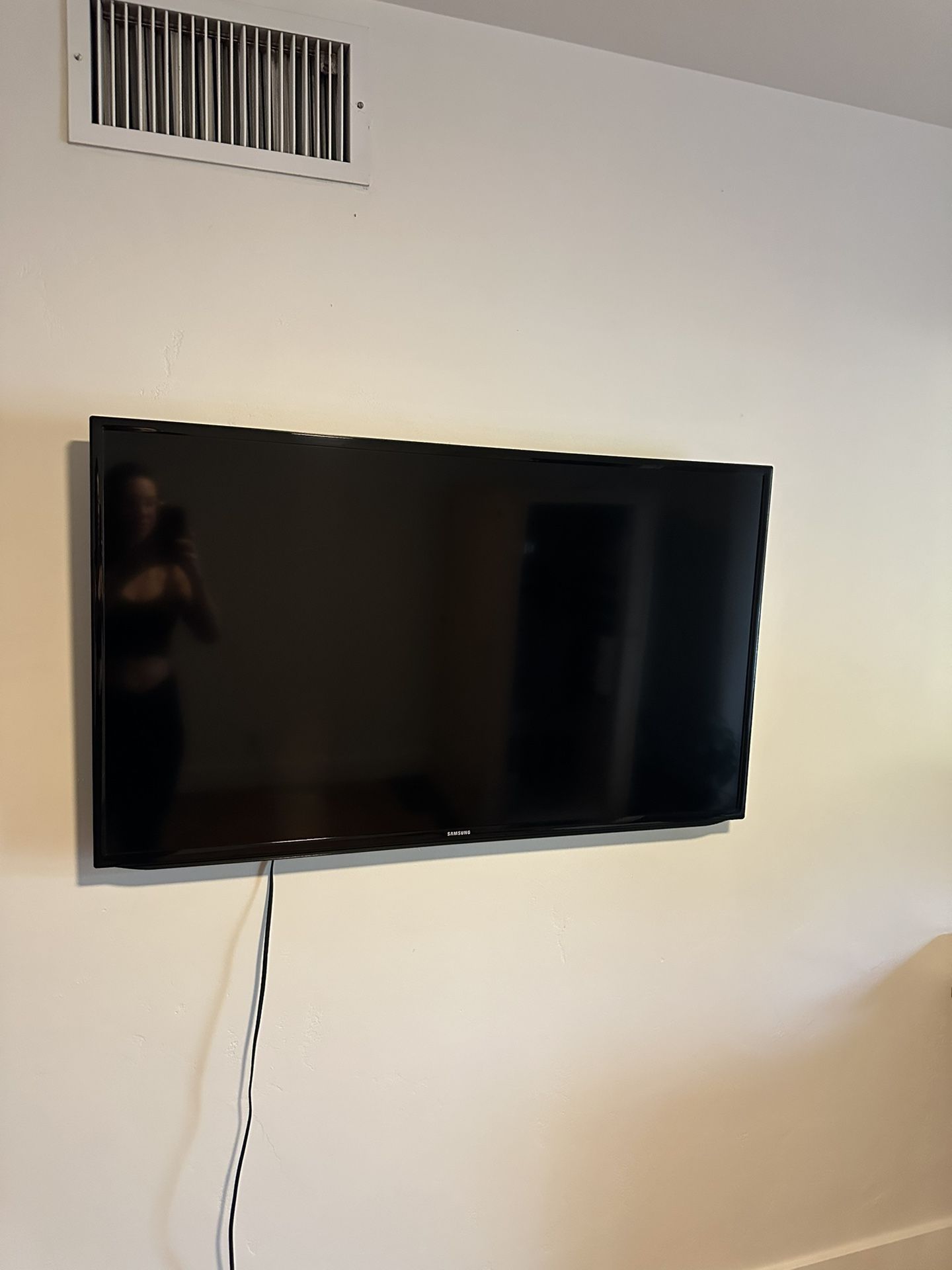 50” Samsung Smart Tv