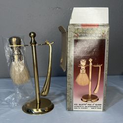 NWT Vintage World Showcase Gift Collection Solid Brass Shaving Set