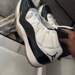 Jordan 11s