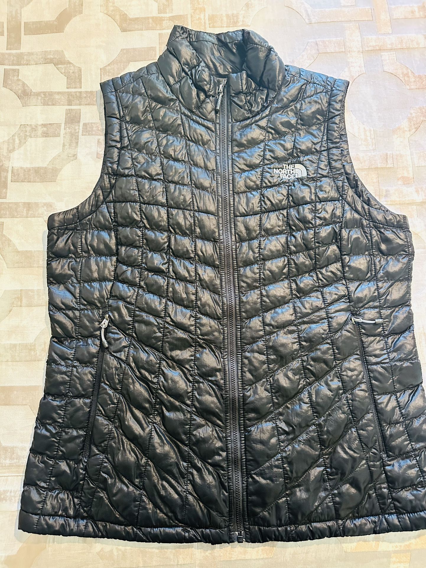 Women’s Northface Vest