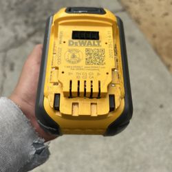 dewalt flexvolt 20v 60v battery 