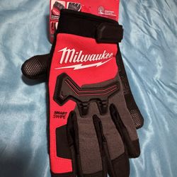 Men’s Milwaukee Gloves