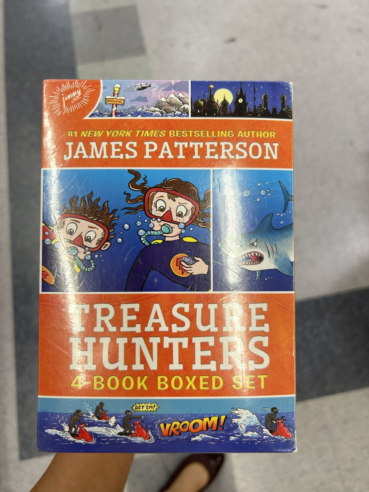 NWT Treasure Hunters Book Boxed Set
