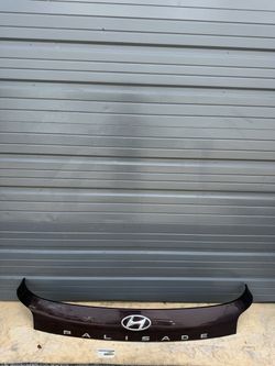 HYUNDAI PALISADE ORIGINAL REAR LIFTGATE PANEL MOLDING 2020/2021/2022