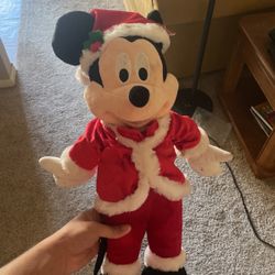 Santa Mickey Mouse Figure