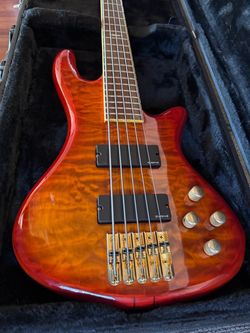 Schecter Elite 5 korean 5 string Diamond Series Bass Guitar