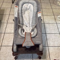 Baby Vibrator / Bouncer