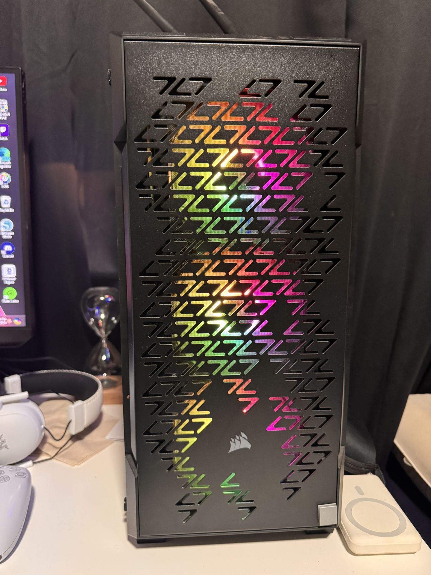 Custom Built Pc And Mouse And Keyboard