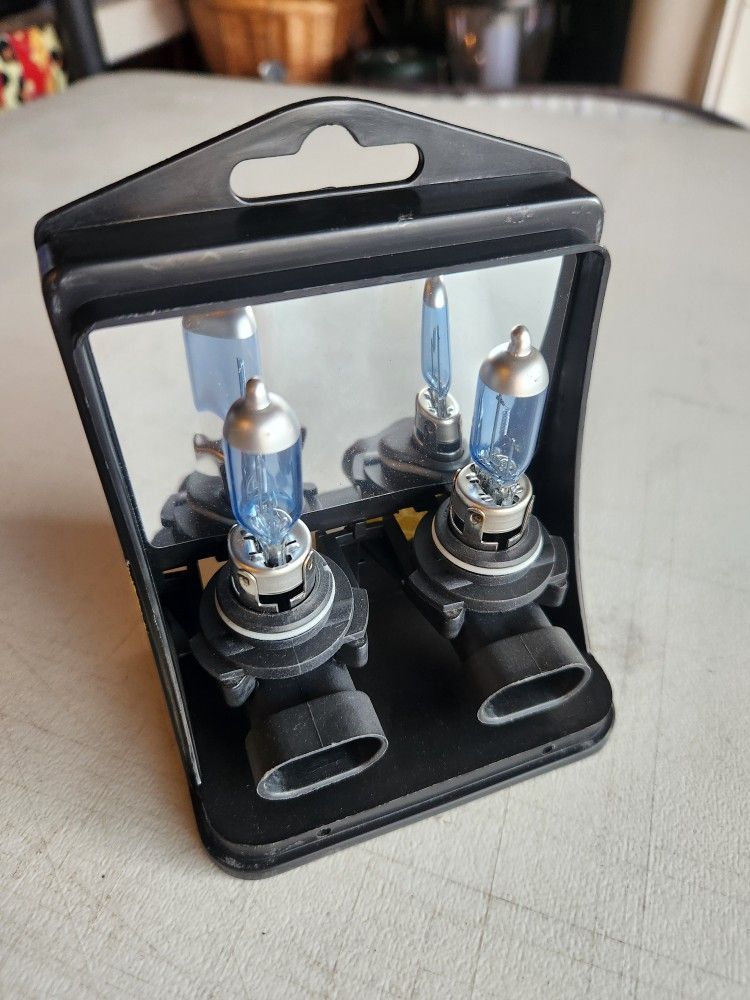 Performance Headlight Bulbs(9006)