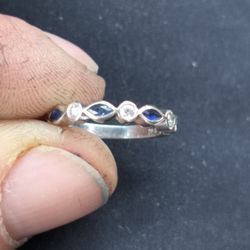 14k White Gold Diamond & Sapphire Ring