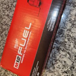 brand new M12 2526-20 tool