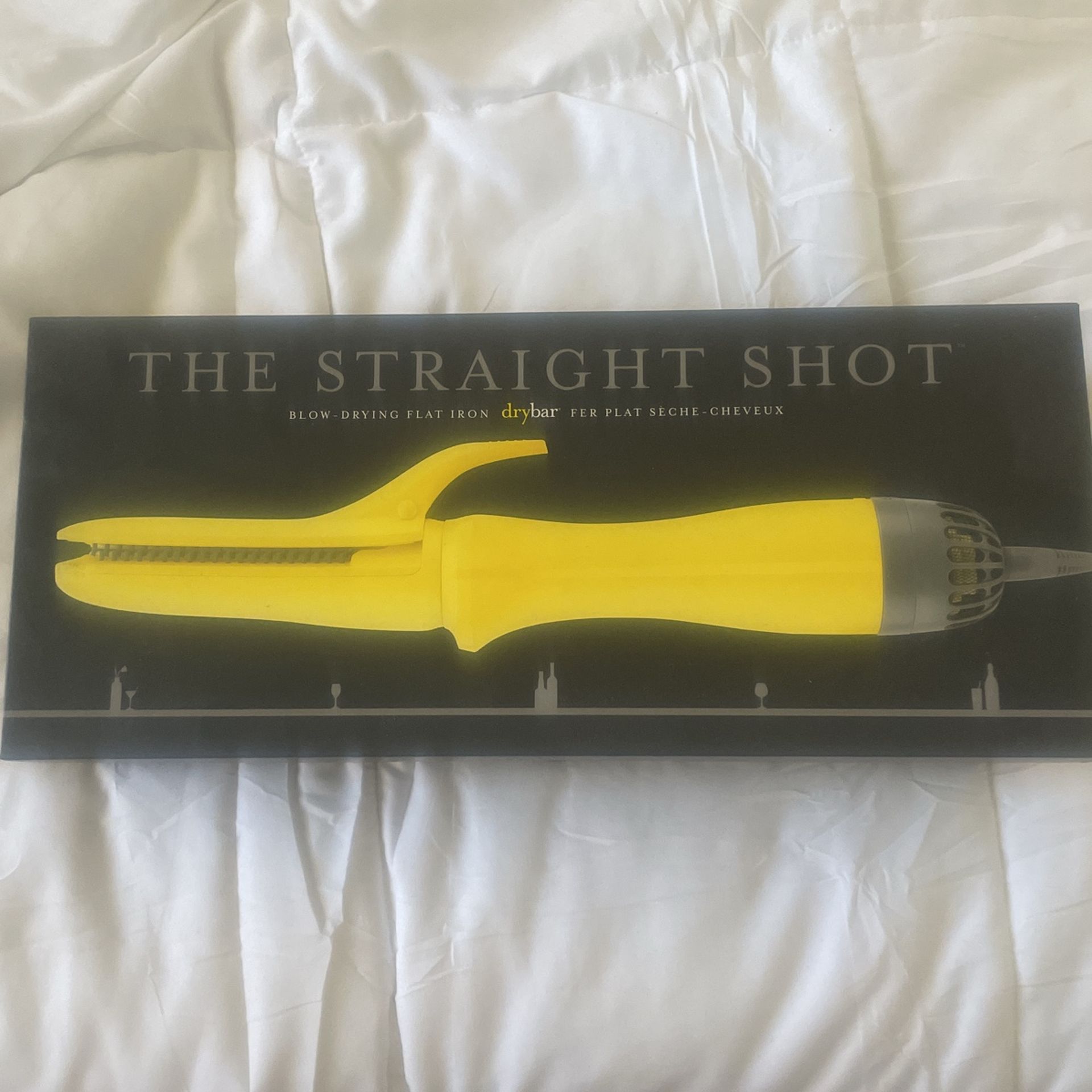Hair straightener by DryBar
